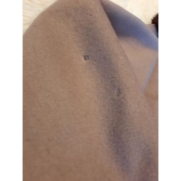 Vintage 1960s Womens Wool and Fur 3/4 Sleeve Coat Moth Holes - Picture 8 of 16